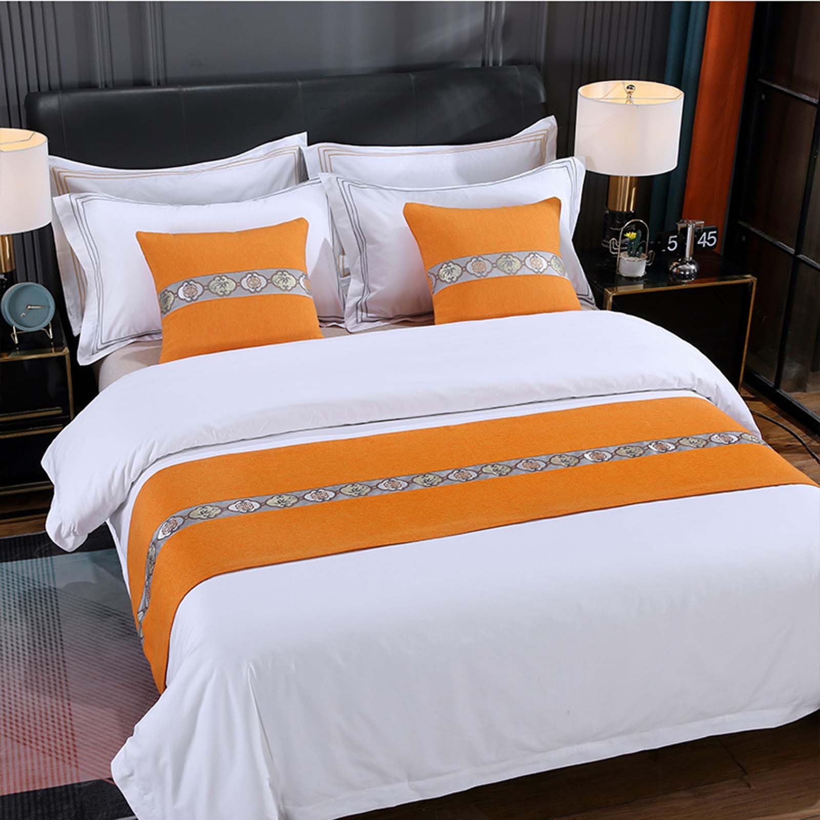 Parure de lit décorative brodée en polyester de qualité supérieure pour literie de chambre