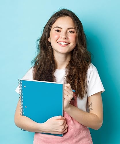 Miniatura 9 de Dunwell - Cuaderno de 1 materia con rayado angosto, cuaderno en espiral de 8.5 x 11 pulgadas, cubierta de plástico y divisor con 2 bolsillos, 100