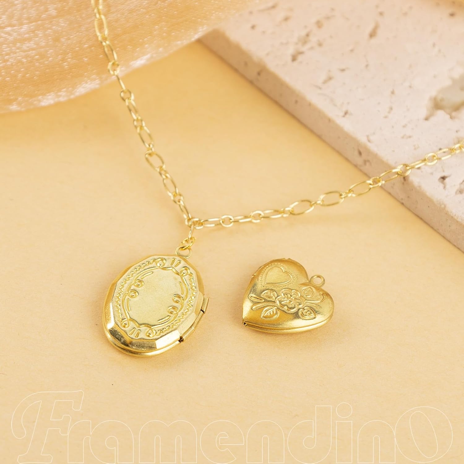Framendino, 20 Pack Heart Oval Locket Pendants Photo Frame Charms for DIY Making Gold - Image 4
