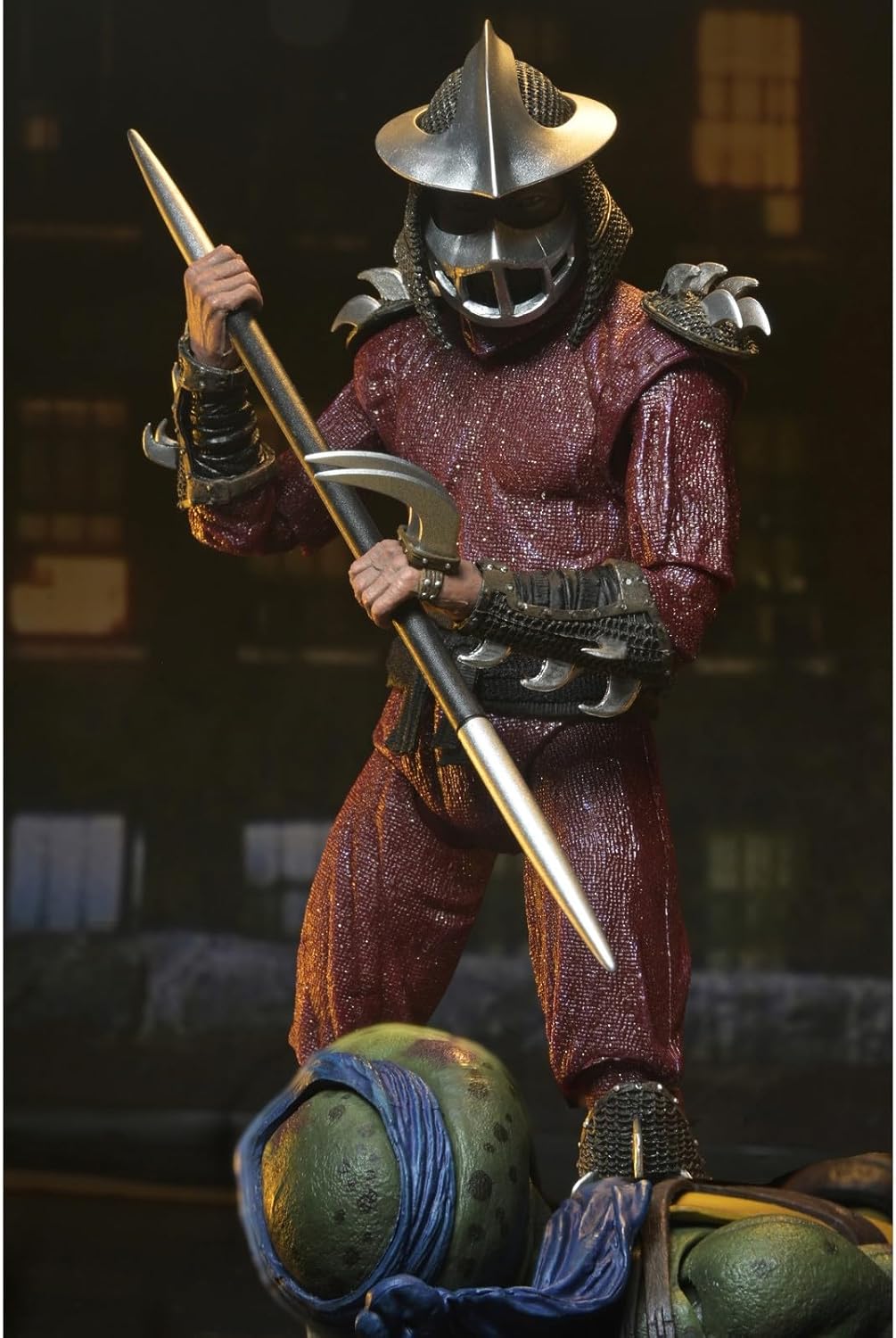 NECA Teenage Mutant Ninja Turtles Leonardo and Shredder Action Figures, 2-Pack with Accessories, Collectible Set