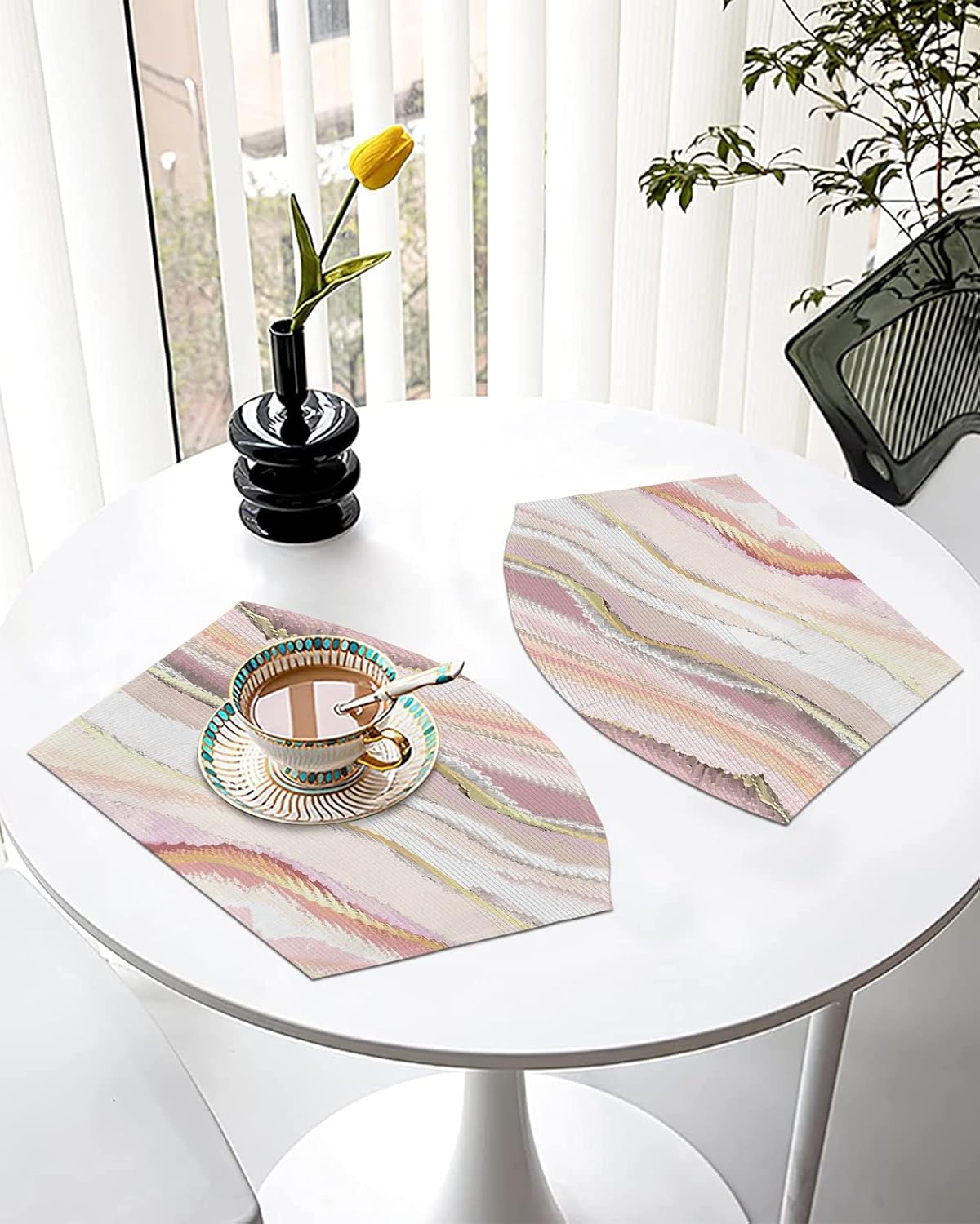 Round Table Placemats Set of 6 Marble Abstract Pink Gradient Smudged Texture Wedge Shaped Placemats Non-Slip Heat Insulation Table Mats Durable Wipeable Placemats for Round Tables Party Decor