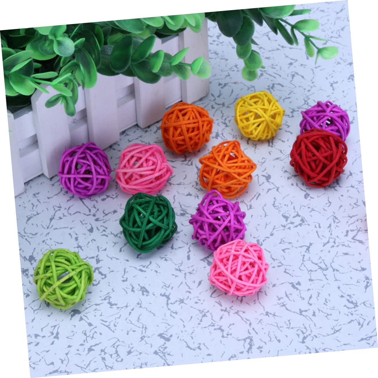DOITOOL 10pcs Rattan Parrot Chew Toys for Small Birds Natural Willow Balls for Healthy Teeth and Fun Playtime Random Colors for Parakeets and Cockatiels - Image 3