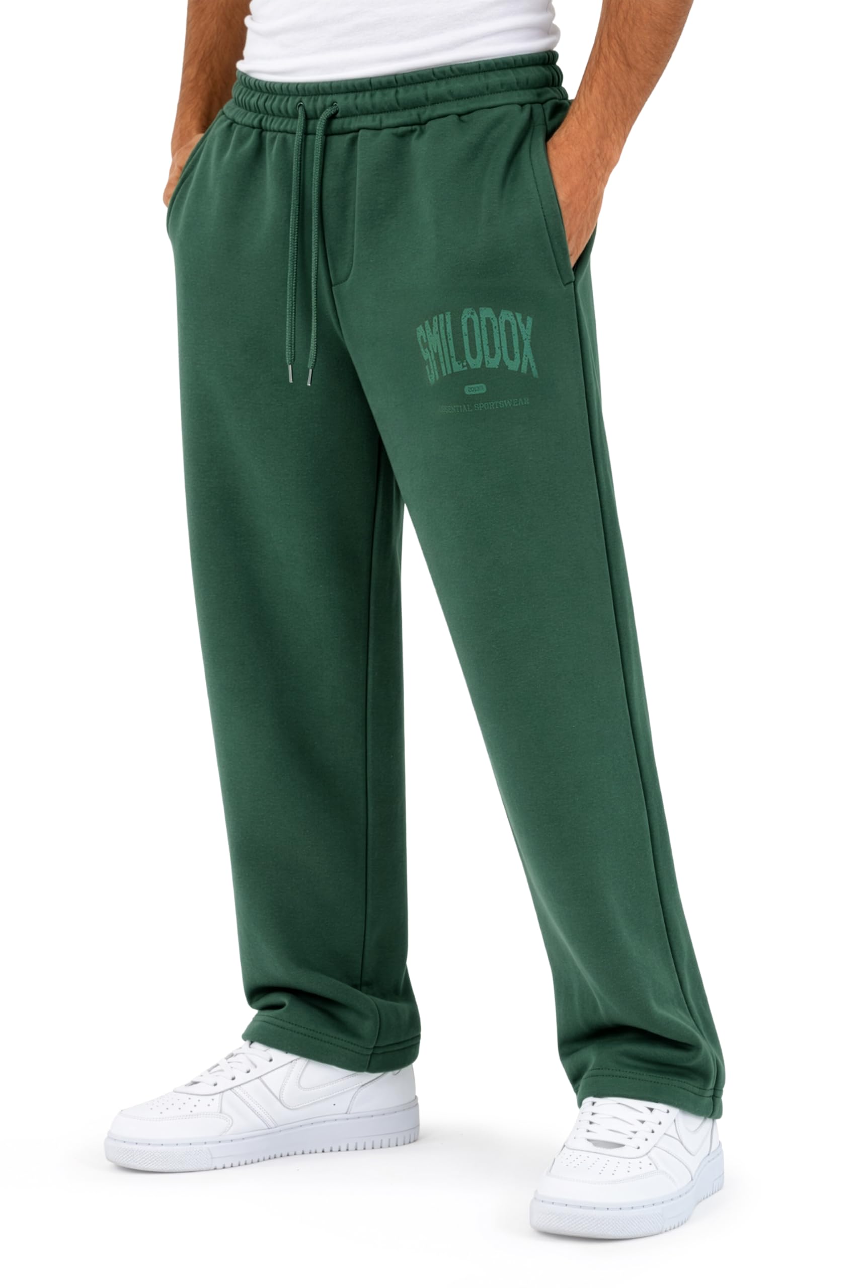SMILODOX Jogginghose Herren Oswin, Oversized Fit Trainingshose mit elastischem Bund & verstellbarem Kordelzug, Logo-Print, praktische Seitentaschen, Lange Sporthose für Freizeit und Sport