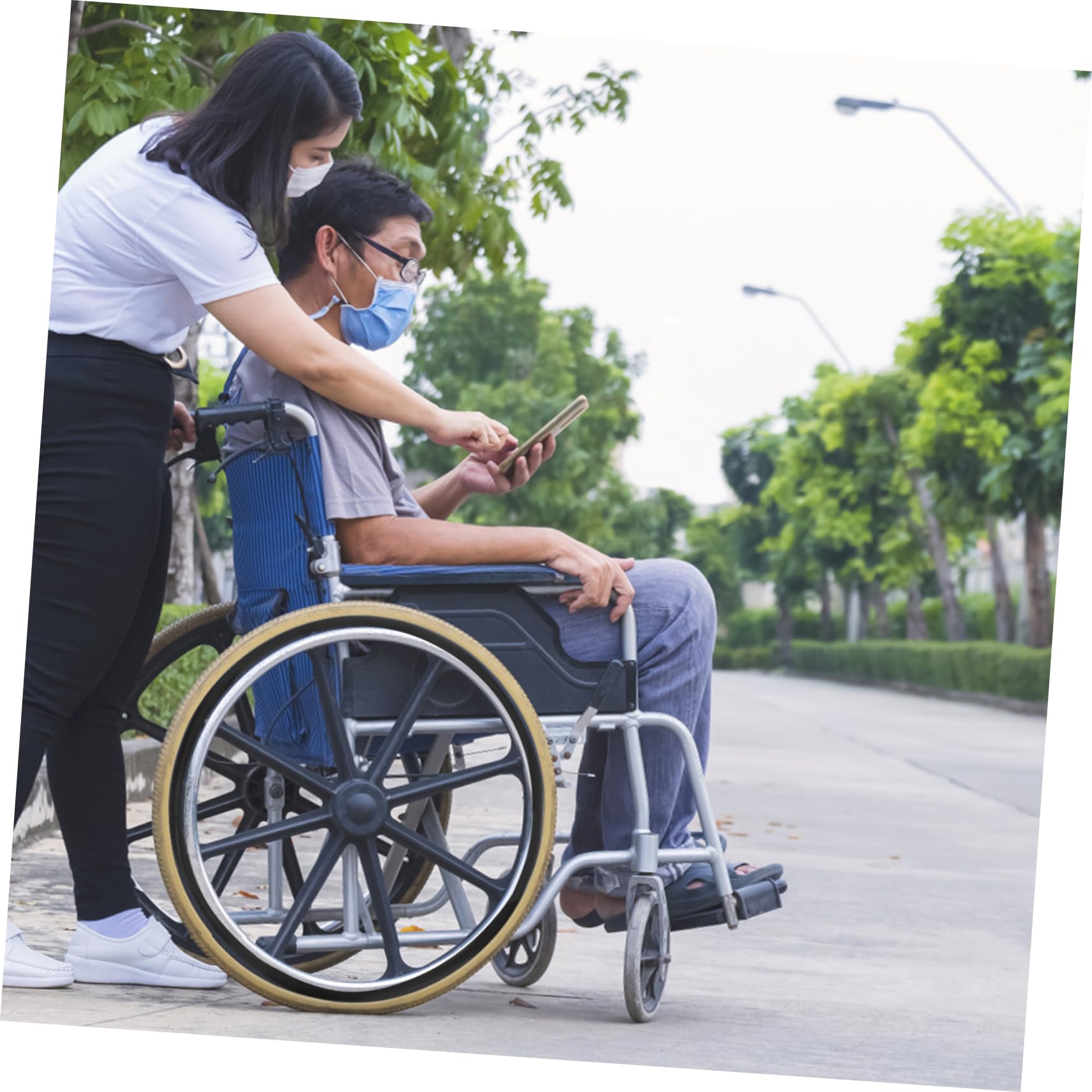 Healvian Copertura Confortevole Silicone di Antiscivolo in Anello a Spinta e Impugnatura Controllo Sedia Rotelle per Adulti