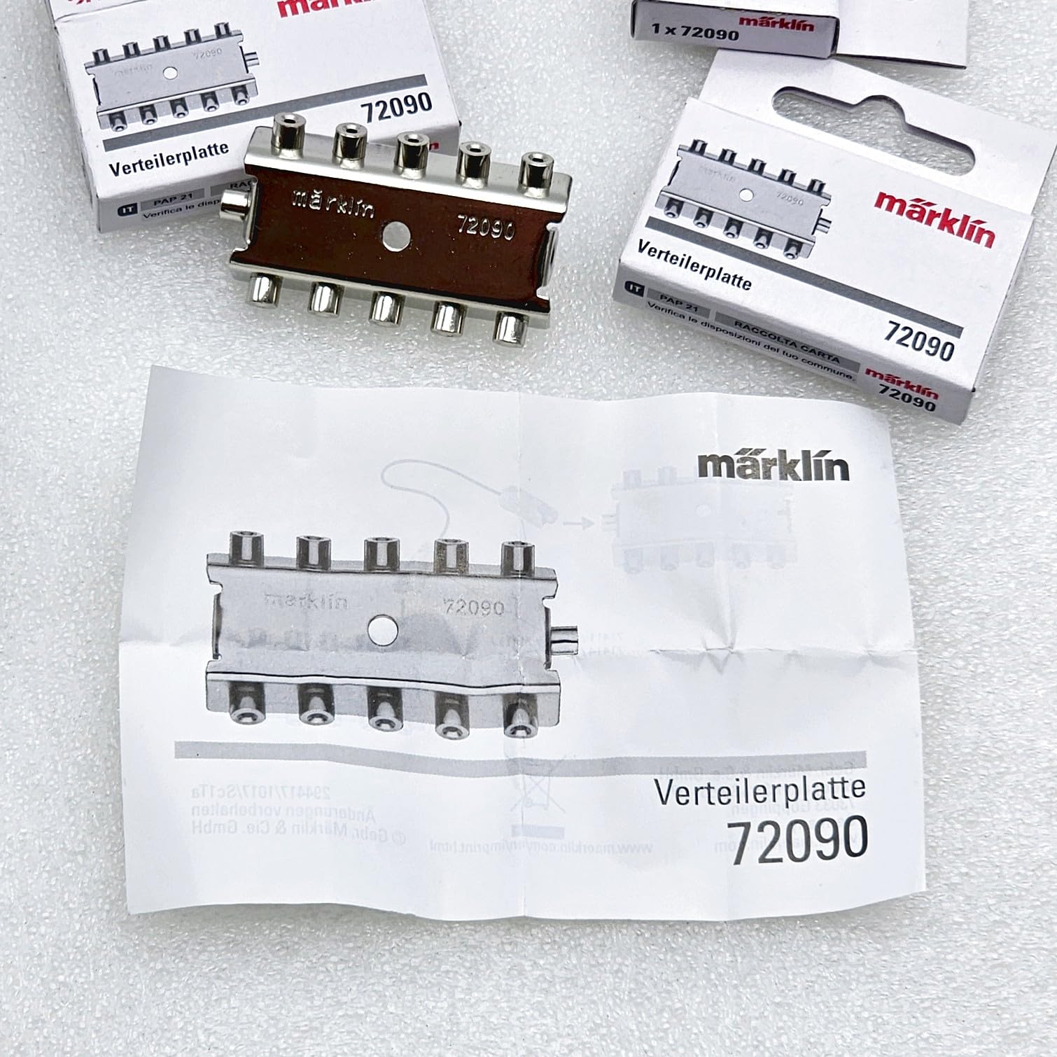 Märklin 72090 Lot de Plaques de Distribution pour Modélisme Ferroviaire H0 Z Trix – Répartiteur 11 Broches – Bundle Exclusif Iberplace avec Livret