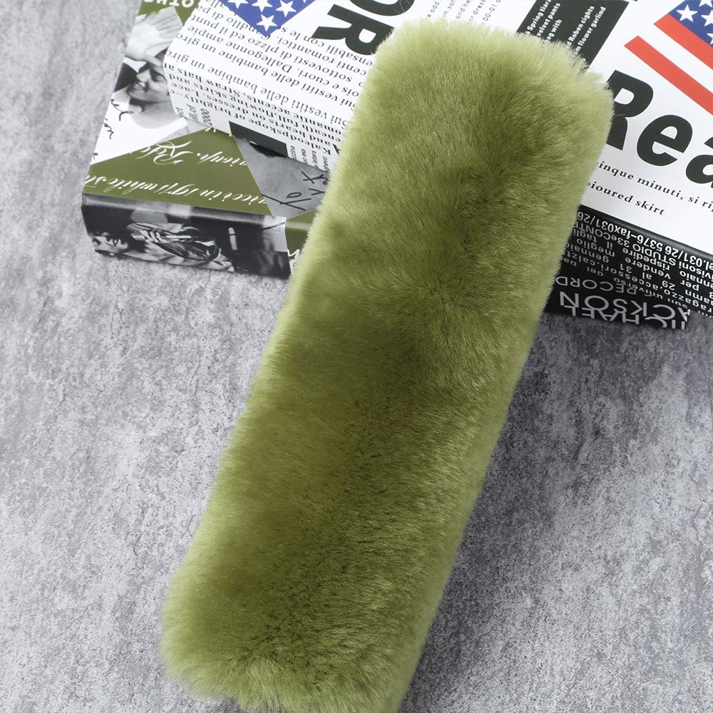 OGLAND Genuine Sheepskin Soft Fuzzy Car Seat Belt Pad, Comfy Fluffy Seatbelt Cover for Shoulder Pad Neck Cushion Protector Car Accessories Woman Man