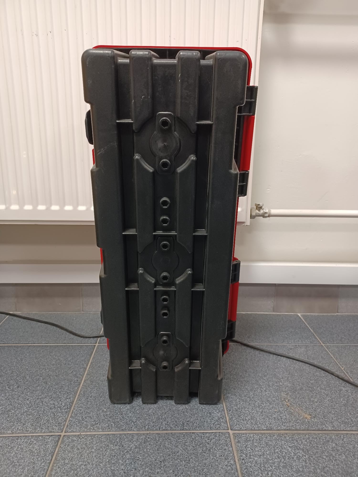 Caja extintora de incendios Daken Adamant 6 kg (310x671x247 mm)