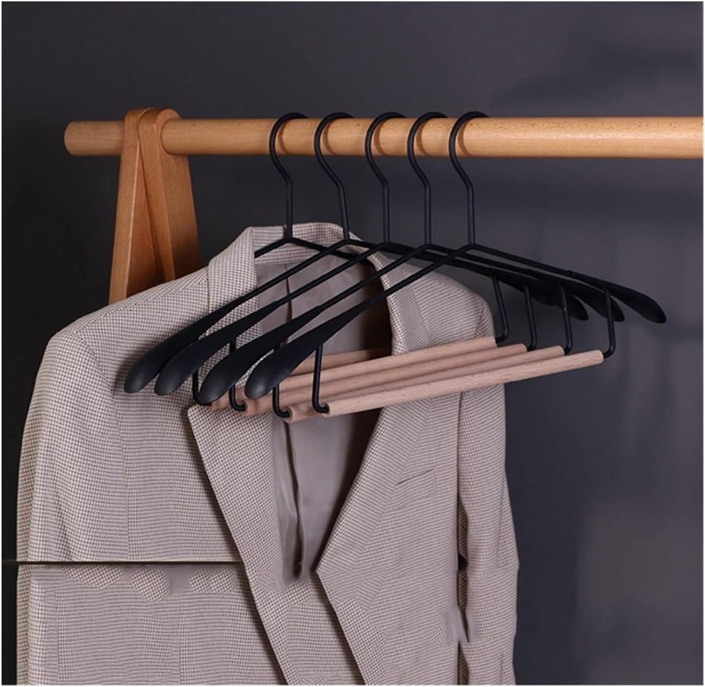 Perchas Ropa 5 Uds Perchas De Hierro para Ropa con Hombros Anchos Abrigo Traje Pantalones Organizador Estantes Almacenamiento Perchas Antideslizantes(C)