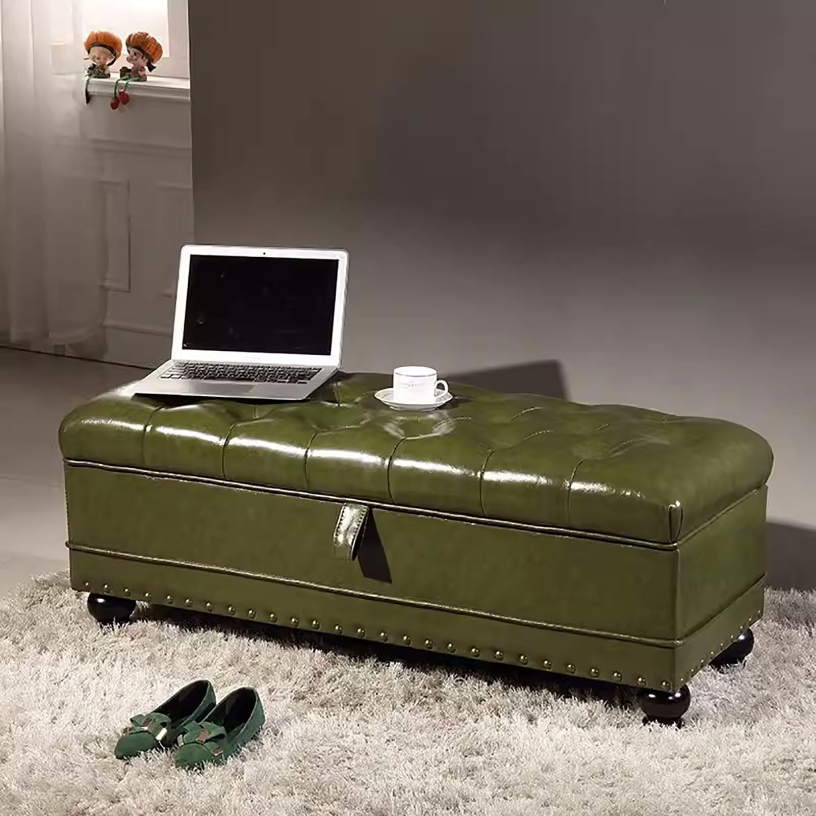 Banc de rangement pour ranger les chaussures facilement et libérer l'espace du salon