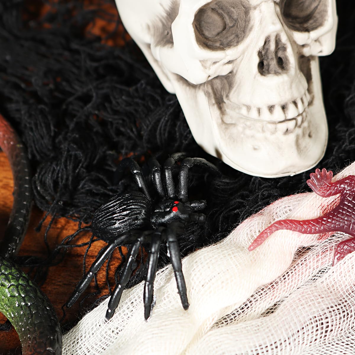 150 Pièces Insectes En Plastique Halloween - Araignées, Cafards, Chauves-souris Réalistes - Pour Décoration Et Farces