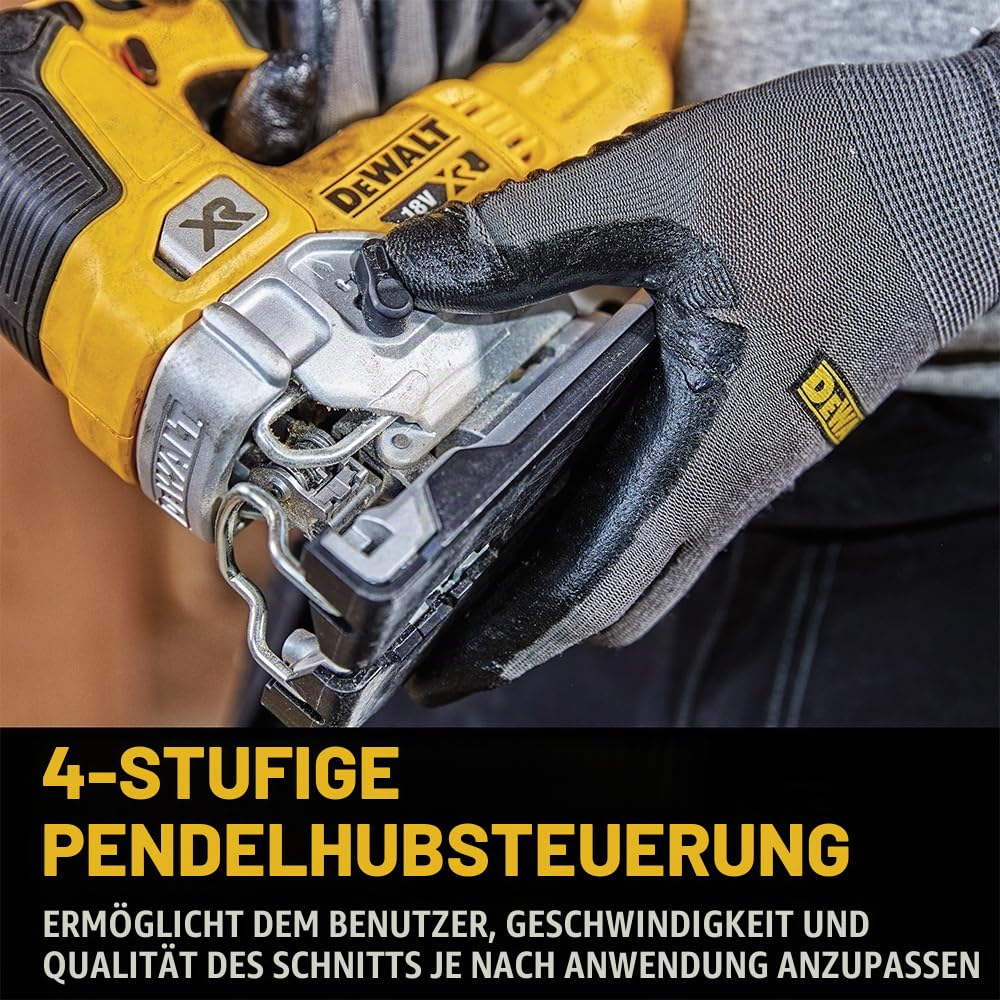 Dewalt 18V Akku-Pendelhubstichsäge DCS335NT (bürstenlos, verstellbarer Alu-Druckguss-Sägeschuh, 3-fach Pendelhub, inkl. Absaugadpater, Sägeschuh-Schutzauflage, TSTAK Box II, Lieferung ohne Akku)
