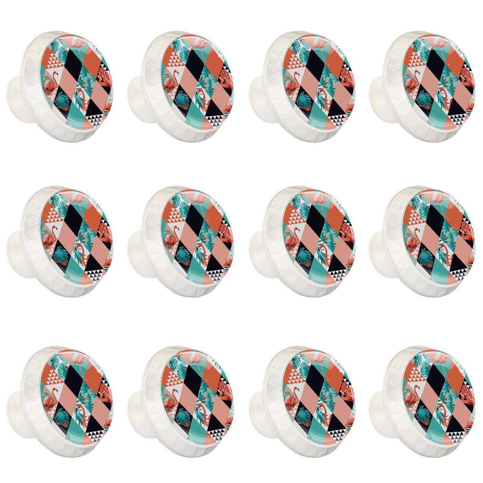 Boutons de placard géométrie flamant rose pour une cuisine ambiance tropicale
