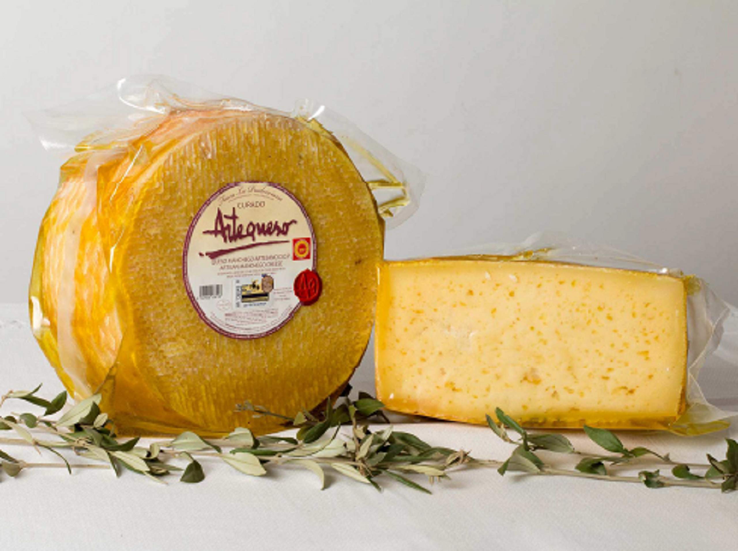500G De Queso en aceite envasado al vacio