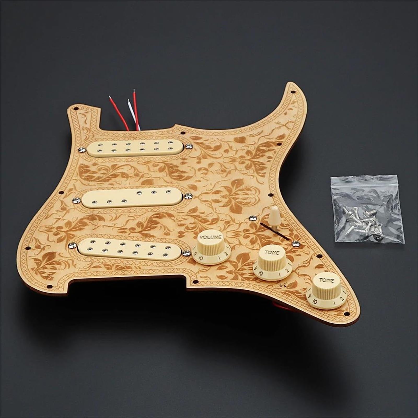 Do gitary elektrycznej w stylu Strat drewniana wstępnie okablowana maskownica z załadowanym przetwornikiem Mini-Humbucker wielkości pojedynczej cewki Zestaw Przetworników Pickguard