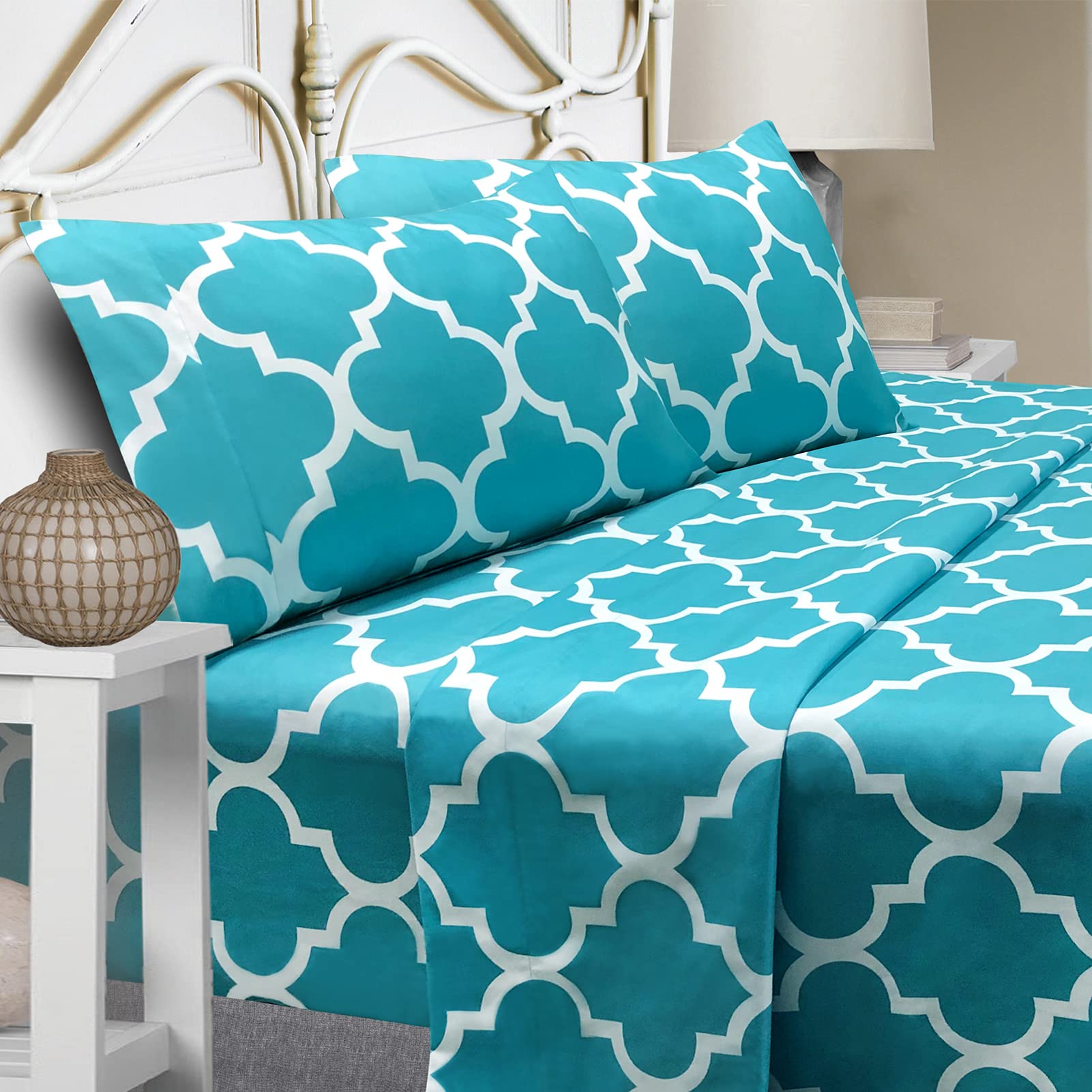 Mejoroom Full Bed Sheet Set - Super Soft Brushed Microfiber Fiber Sheet 1800 Thread Count with 16 inch Deep Pocket - Wrinkle Free - 4 Piece(Full, Aqua Quatrefoil with White Pattern)