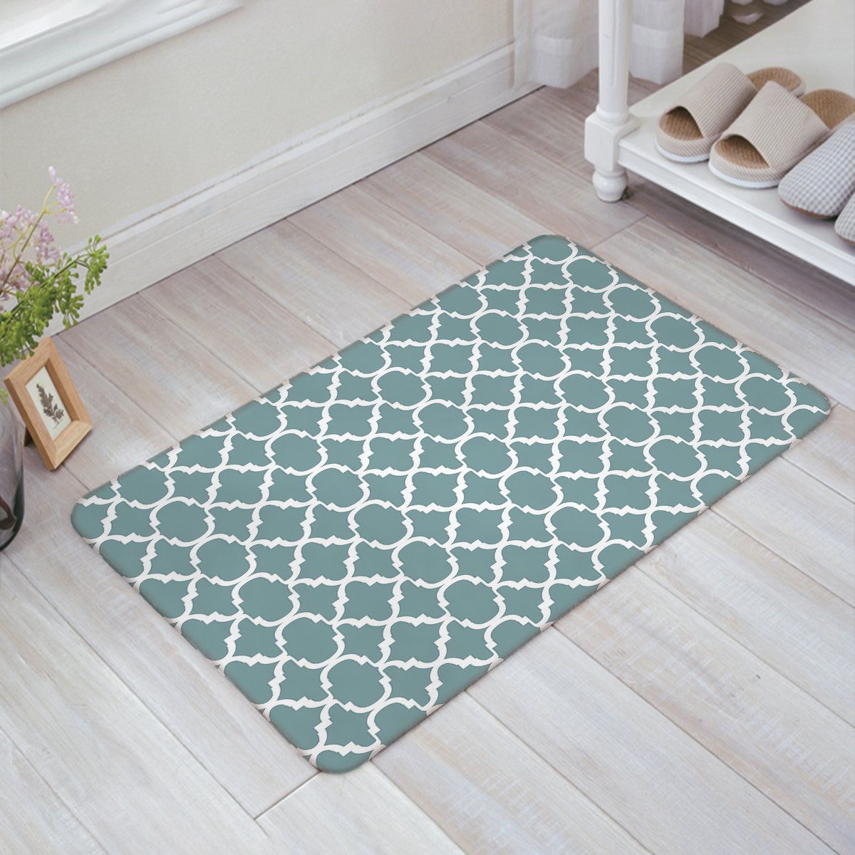 Indoor Doormat Welcome Mat Medium Turquoise Quatrefoil Geometric Entrance Shoe Scrap Washable Apartment Office Floor Mats Front Doormats Non-Slip Bedroom Carpet Home Kitchen Rug 23.6"x15.7"