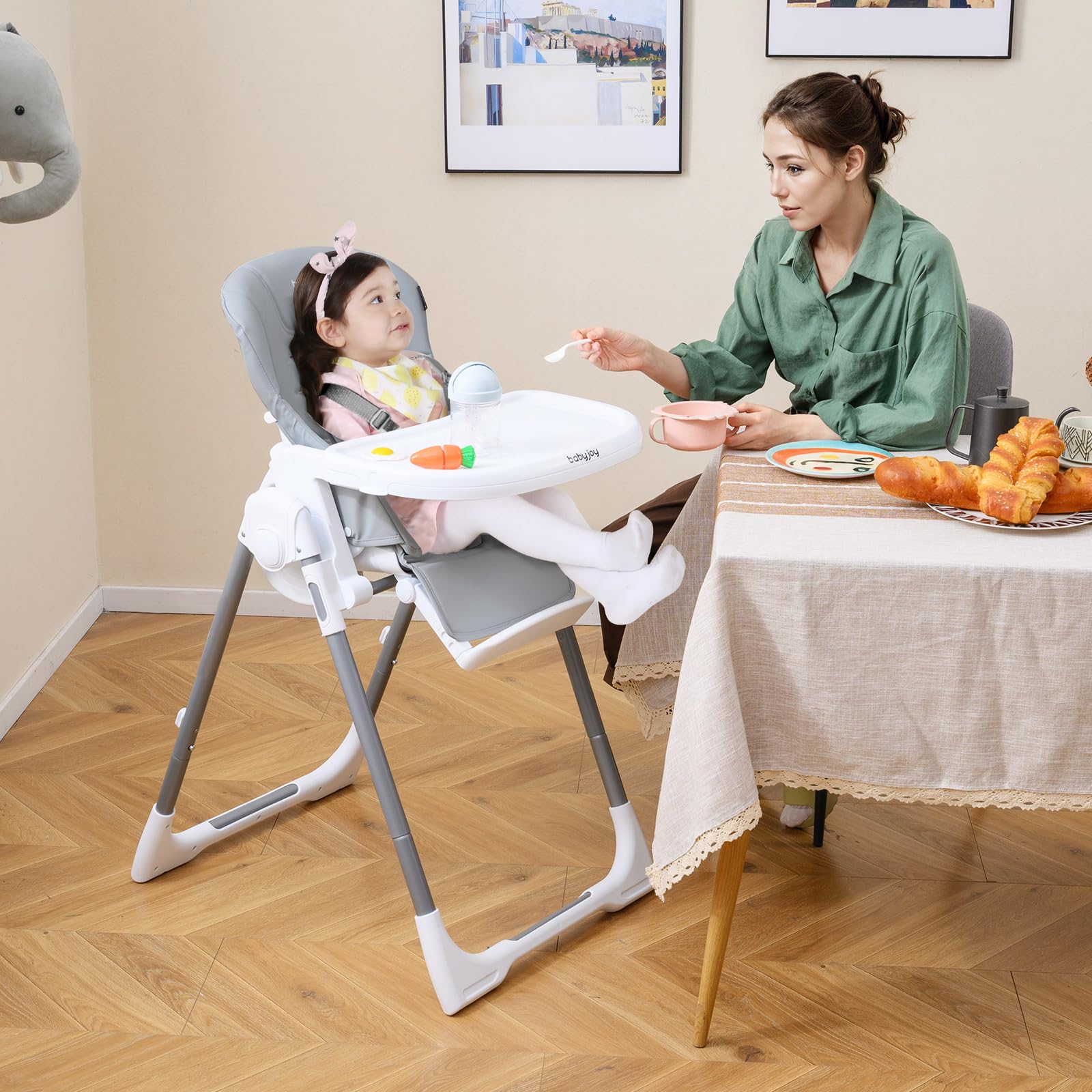 COSTWAY Trona Evolutiva Bebe, Trona Plegable para Bebés, Silla Alta Evolutiva con Altura Ajustable, Respaldo Reclinable, Reposapiés, Arnés de Seguridad, Doble Bandeja, Ruedas (Gris Claro)