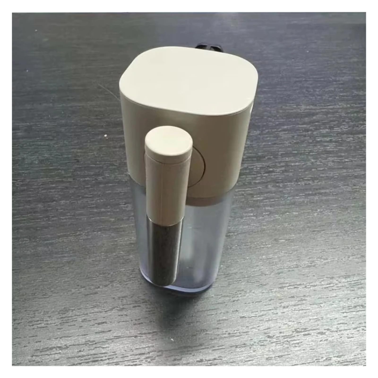 Cafetera de cápsulas F111 EN500, compatible con Nestlé y Nespresso, con juego completo de latas y depósito de leche.(Ivory)