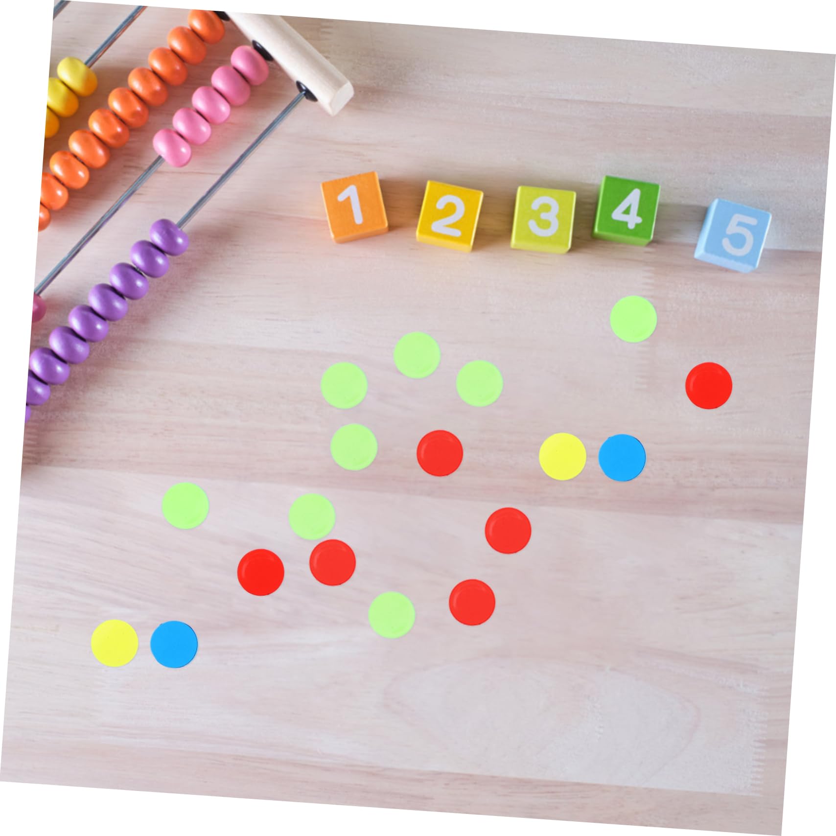 UPKOCH 500 Stück Spiel Chips aus Abs Kunststoff 15mm Durchmesser Bunte Plastikchips zum Sortieren und Markieren für Traditionelle Spiele und Mathe Spiele Zufällige Farbe