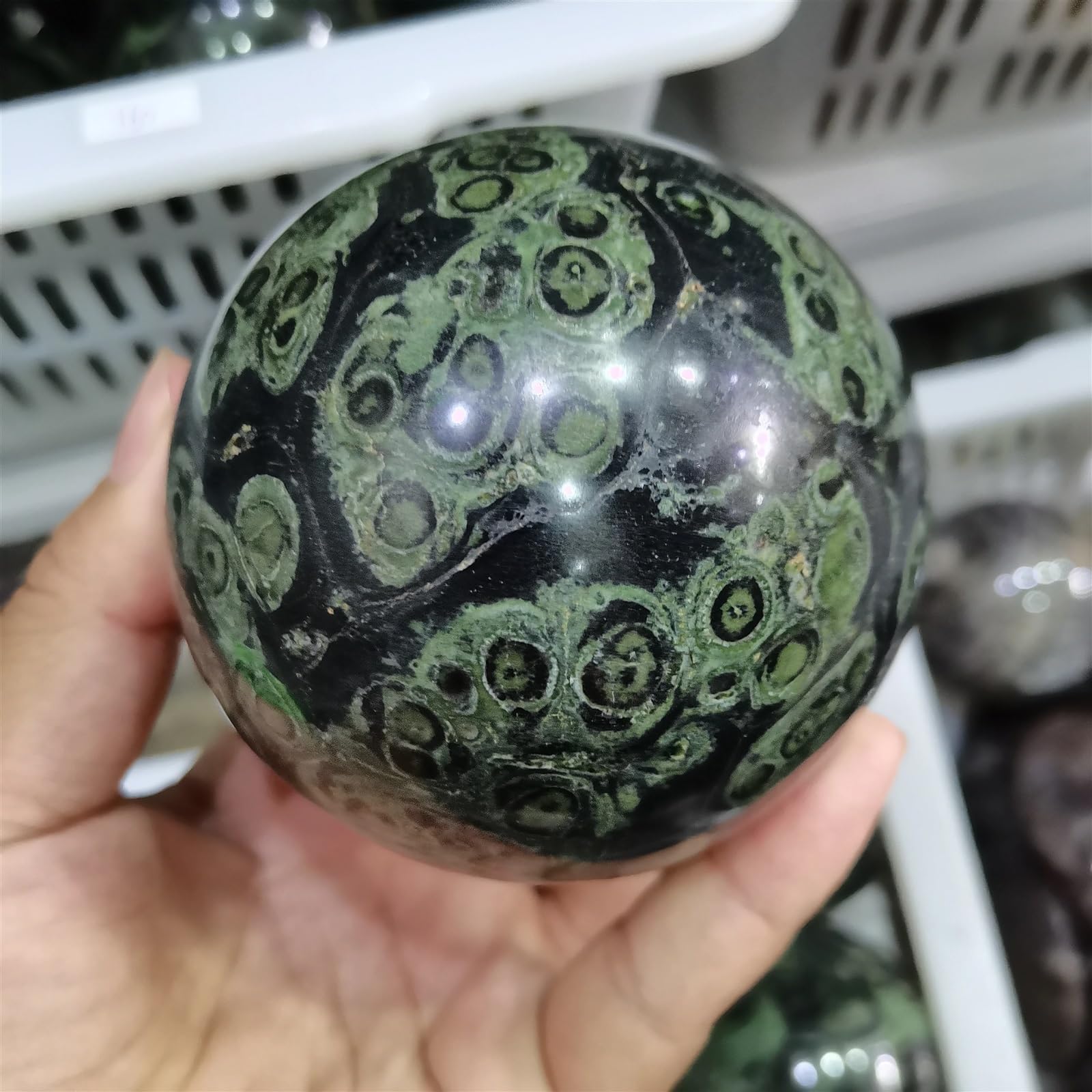 AUOQKQUT Green Peacock Eye Stone Crystal Ornaments Home Decoration Room Home Decor(71-80mm)