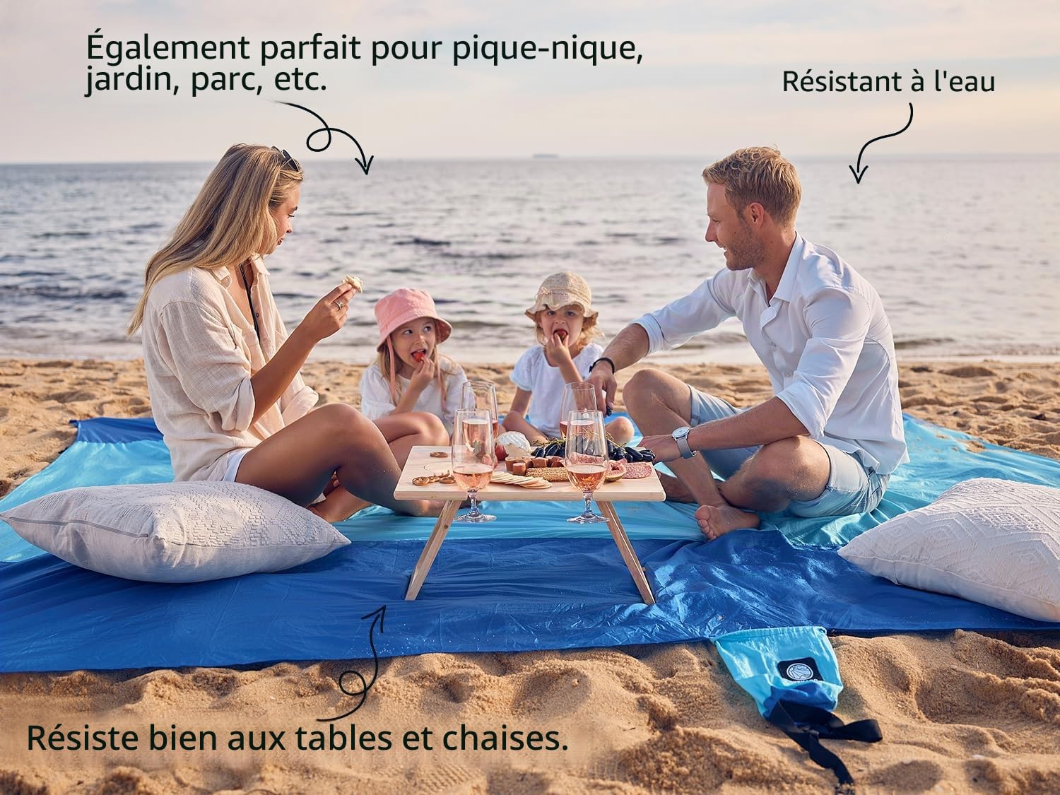 Wekapo Couverture de Plage Anti-Sable, surdimensionnée de 3 x 2,7 m pour 7 Adultes, Tapis de Plage Grand et Compact, séchage Rapide, léger et Durable avec 6 piquets et 4 Poches d'angle