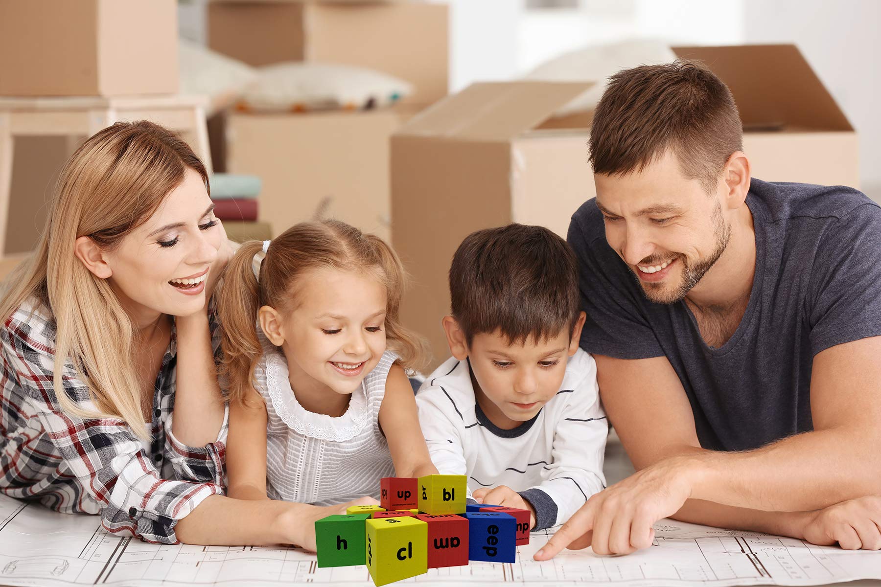 Amazon.com: Fun Express Word Family Dice - 17 Pieces - Educational