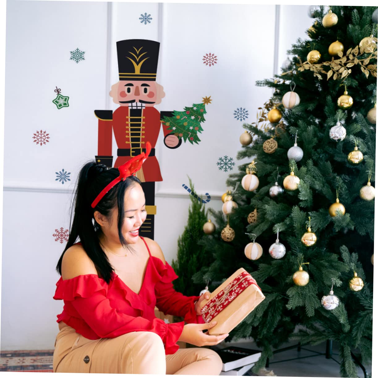 STOBAZA 4stücke Weihnachtlicher Wandaufkleber Selbstklebende Nutcracker Schneeflocken Fensterdekoration Für Weihnachten Einfach Anzubringen Für Glatte Oberflächen Partydeko
