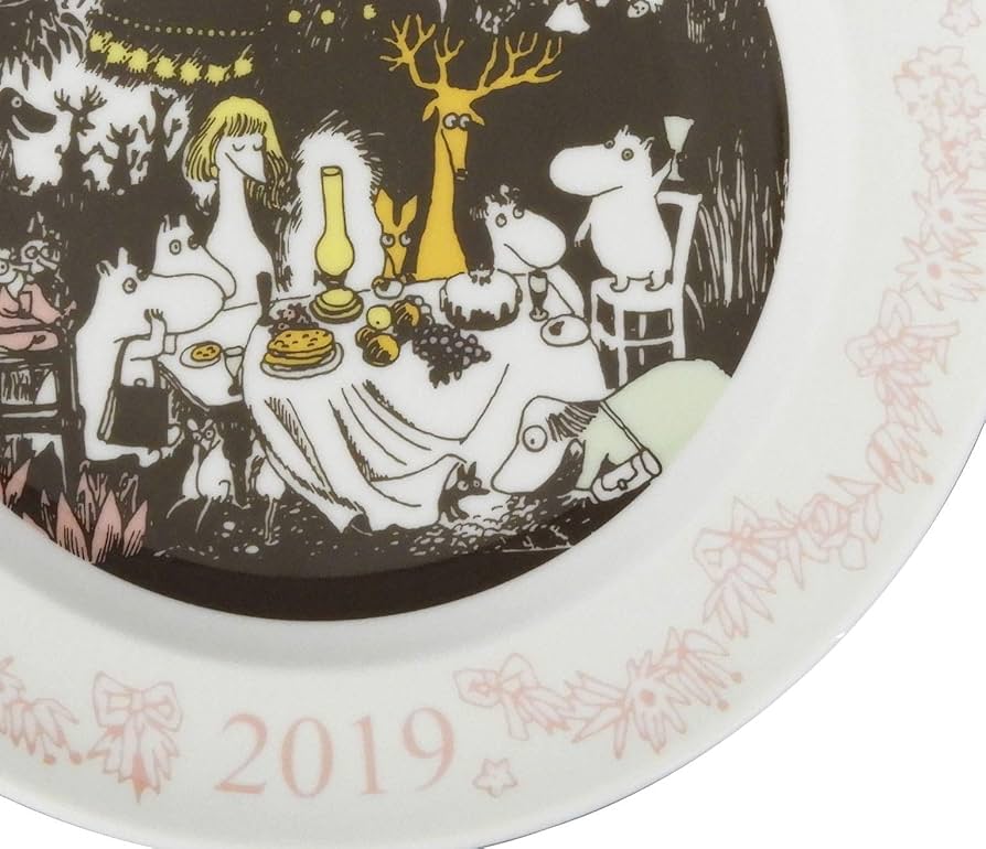  2019年製皿　馬と兎 イヤープレート Royal Copenhagen 2019年製皿 馬と兎 イヤープレート - メルカリ