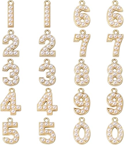 Miniatura 2 de Craftdady 20 piezas de figuras de números de aleación dorada, dijes digitales del 0 al 9, cuentas con perlas de imitación de resina blanca para