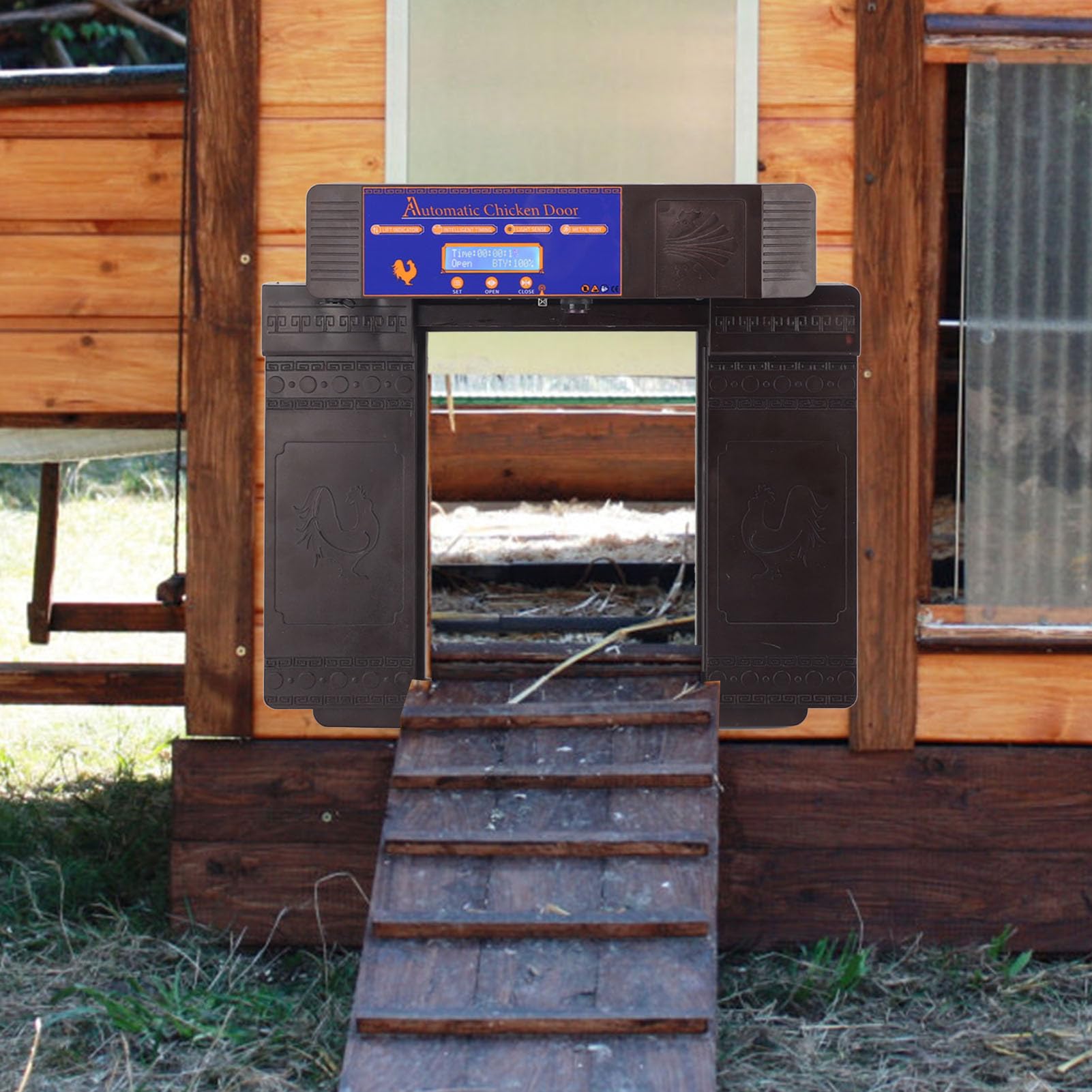 Aramox Puerta Automática Solar para Gallinero, Puerta Automática de Plástico para Pollos con Temporizador, Sensor de Luz, Control Remoto, Infrarrojos, Antipellizco para Pollos, Patos, Gansos (Marron