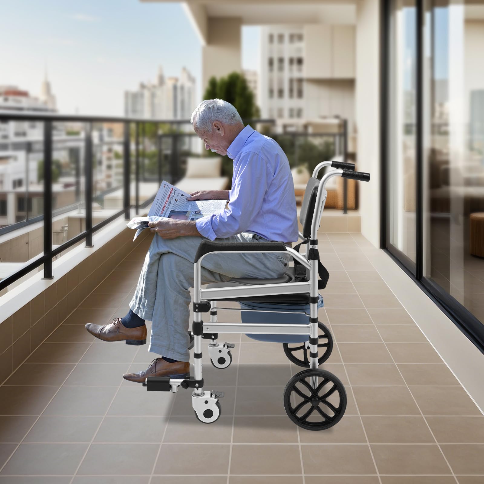 Silla de ducha ajustable para personas mayores, altura del asiento 46 – 51 cm, silla de ducha plegable con piscina de orina, silla de ruedas antideslizante con ruedas y reposapiés, silla de baño para