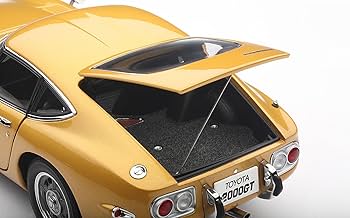 Amazon | AUTOart 1/18 トヨタ 2000GT (ゴールド) 完成品 | ミニカー
