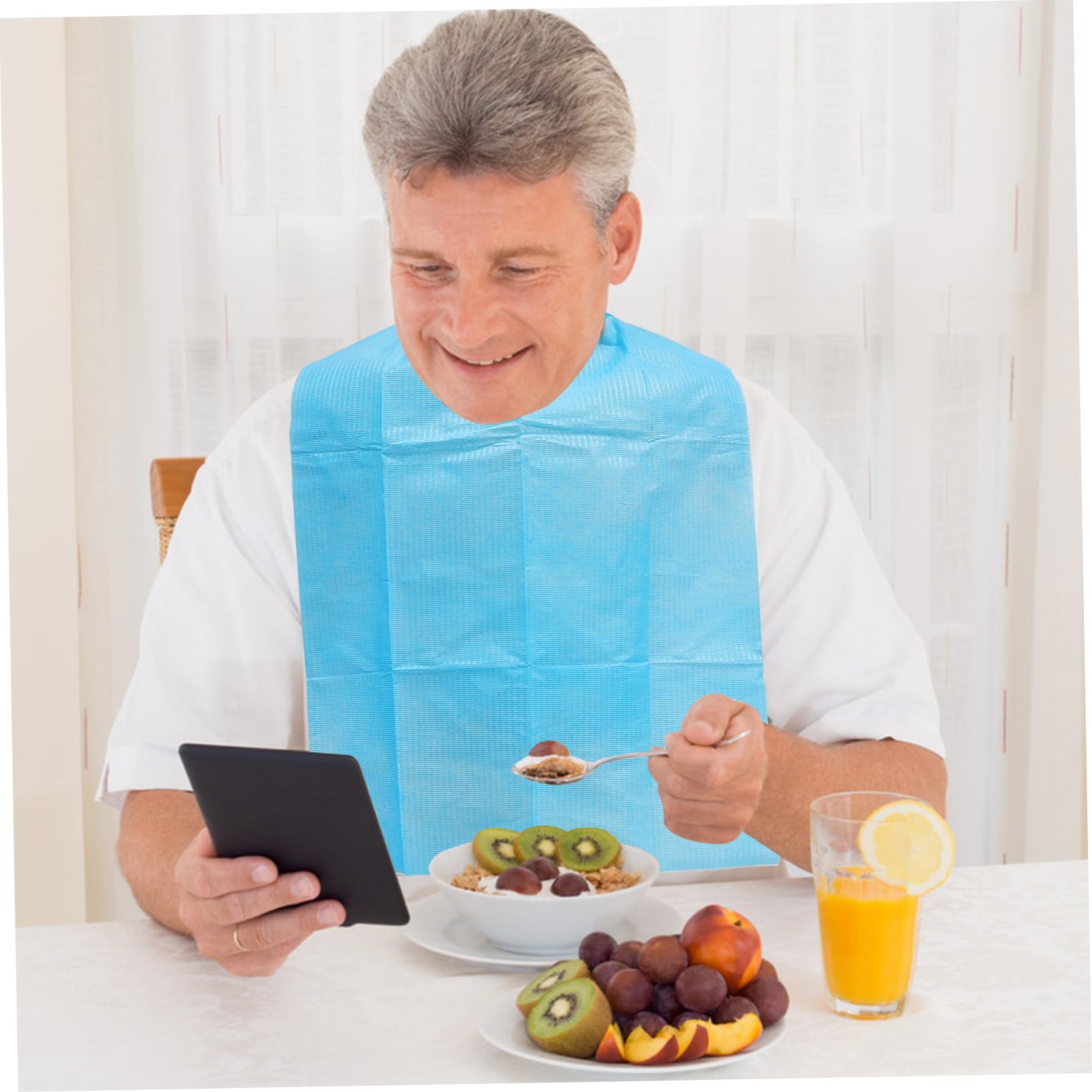 FOMIYES Asciugamano saliva usa e getta bavaglini protezione per indumenti riutilizzabile camice adulto grembiuli di saliva per anziani squisiti grembiuli per anziani pvc Blue
