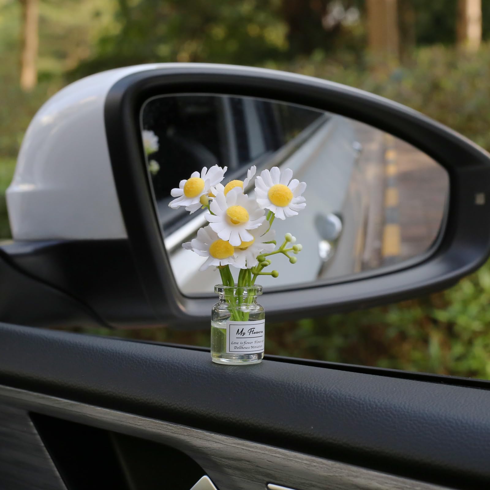 Daisy Flower Car Accessories for Women Interior Aesthetic, 3 Pcs Daisy Cute Car Dashboard Decorations