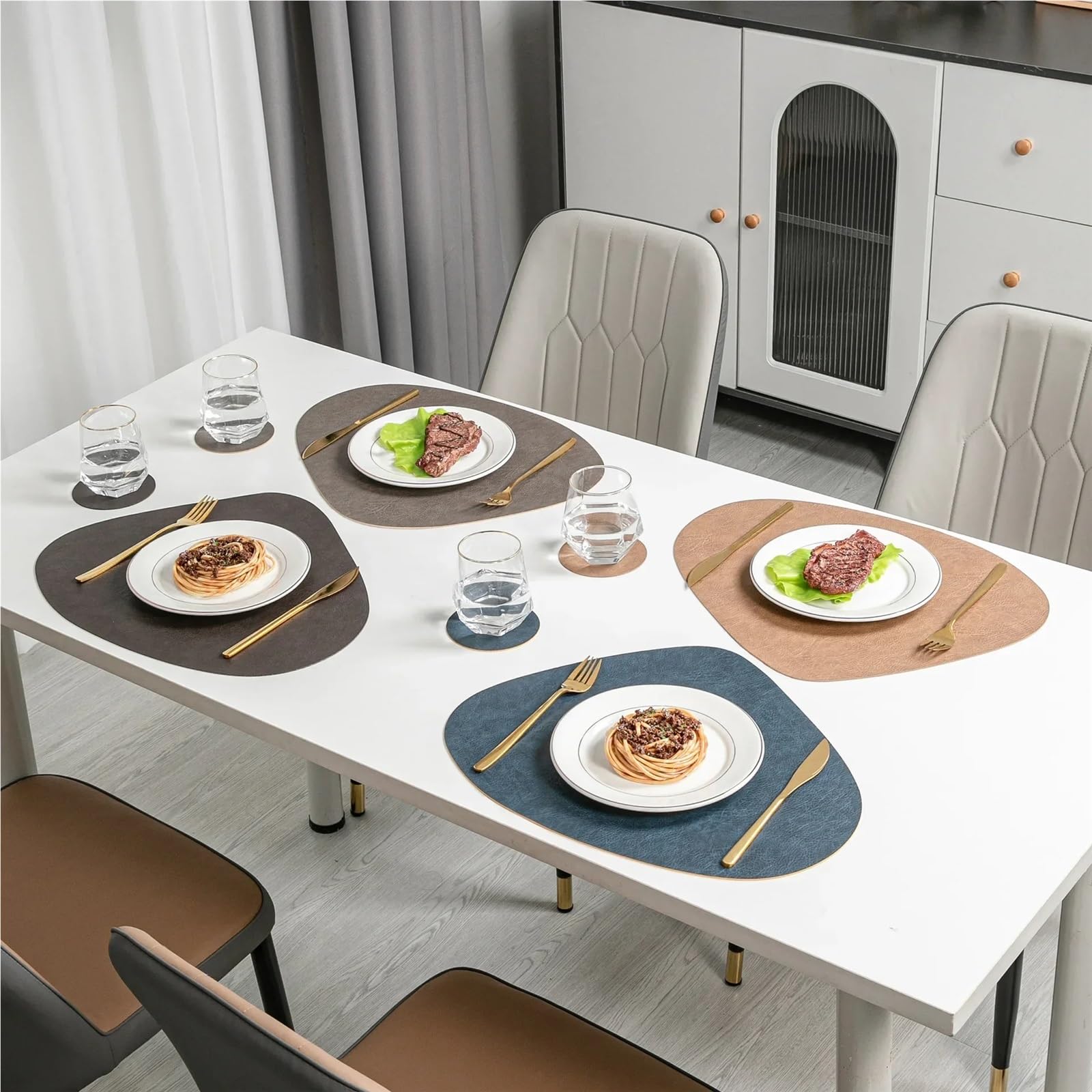 Décoration de Table, Sets de Table, Set de Table de Cuisine en Forme de Goutte d'eau (Lot de 2), Lavable, résistant à la Chaleur, antidérapant et imperméable.