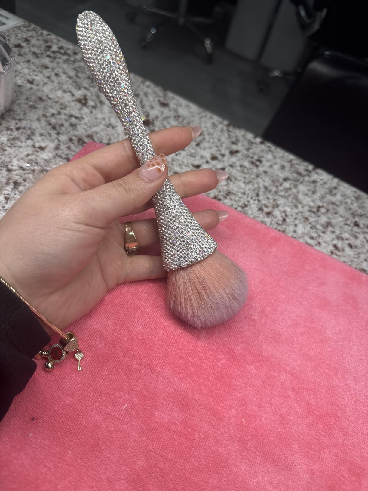 WOKOTO 1pcs Pink Shiny Rhinestone Nail Art Dust Brushes For Acrylic Nails Powder Remover Brushes Loose Face Cosmetics Blending Liquid Foundation Powder Make Up Brushes Nail Trimming Cleaning Tools