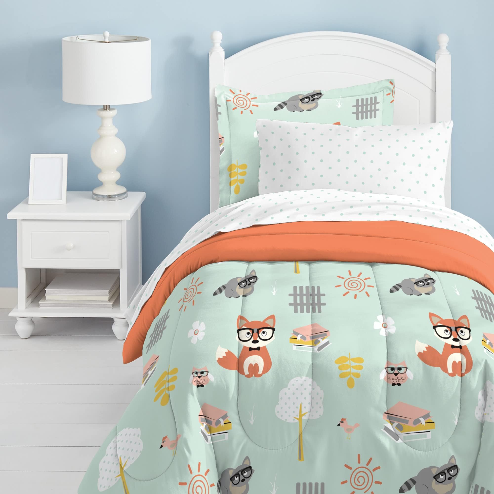 dream FACTORY Casual Woodland Friends Comforter Set, Twin, Green