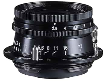 Voigtländer COLOR-SKOPAR 28mm F2.8 Voigtländer COLOR-SKOPAR 28mm F2.8 Aspherical SL II S Lens