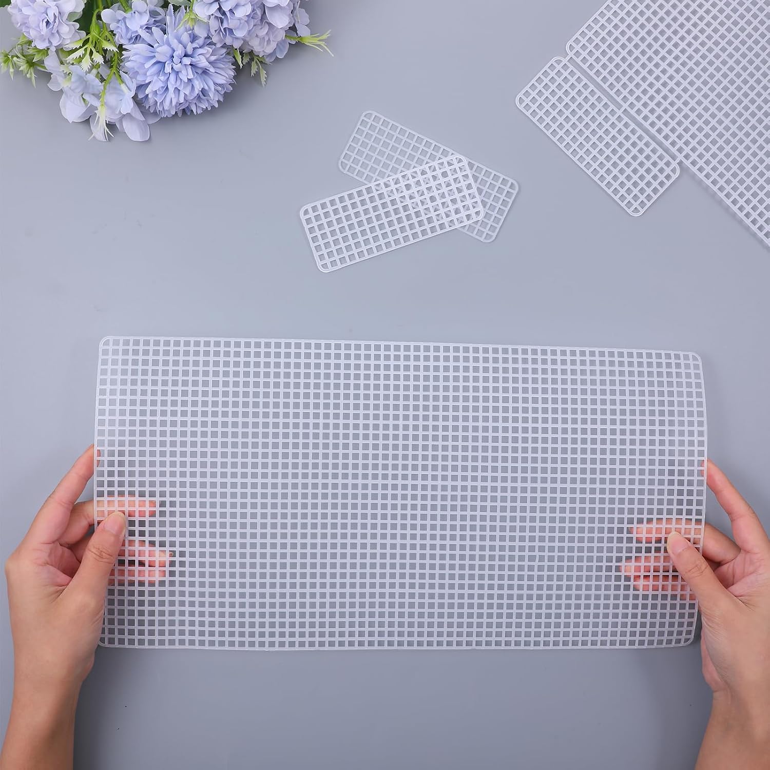 10 Sets Plastic Mesh Canvas Bag Sheets, 2 Sizes White Plastic Net Cover for DIY Crafting Handbag Accessories, Acrylic Yarn Knit and Crochet Projects Purse Making Supplies, 14.3x7.3 Inch Large