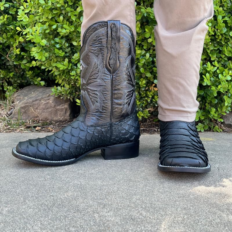Image of Men's Exotic Pattern Western Cowboy Slip-On Square Toe Boots in Leather-Alex Series Snake, Caiman & Ostrich Styling bota de vaquero para hombre