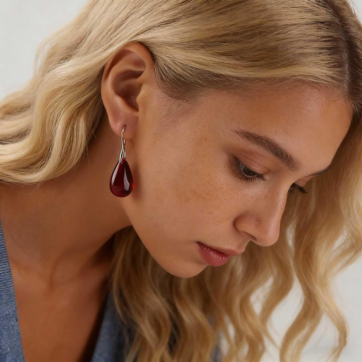 Red Resin Teardrop Earrings Vintage Faux Ruby Dangle Earrings Red Oval Drop Earring Personalized Waterdrop Hook Earring Jewelry for Women - Image 4