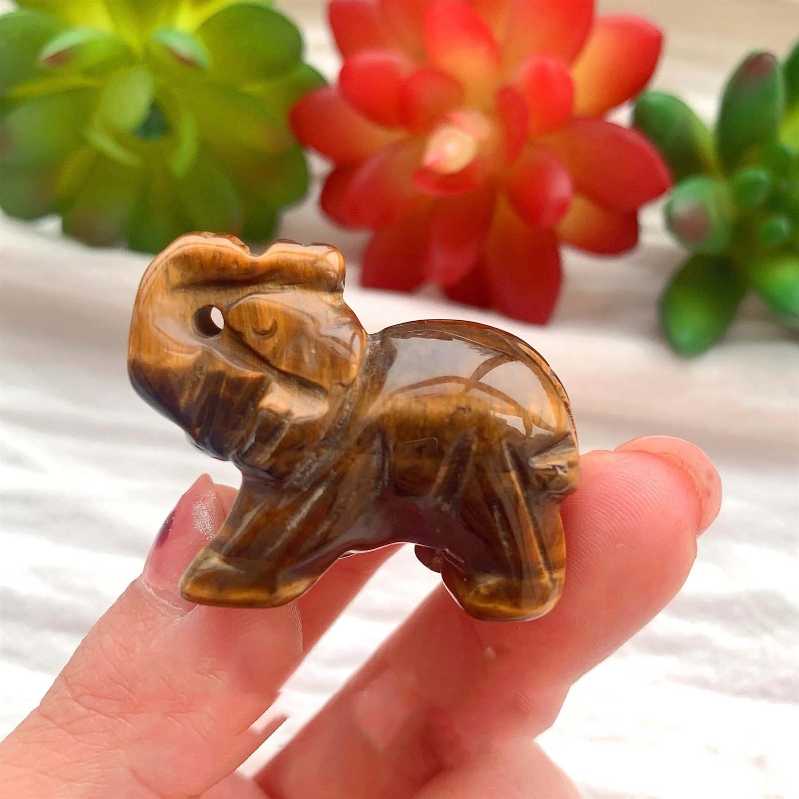 RVBLRDSE 1pc Clear Quartz Elephant Carving Ornament Crystal Animal Healthy Gift Family Decoration (Color : Tigereye) Gemstone Stone