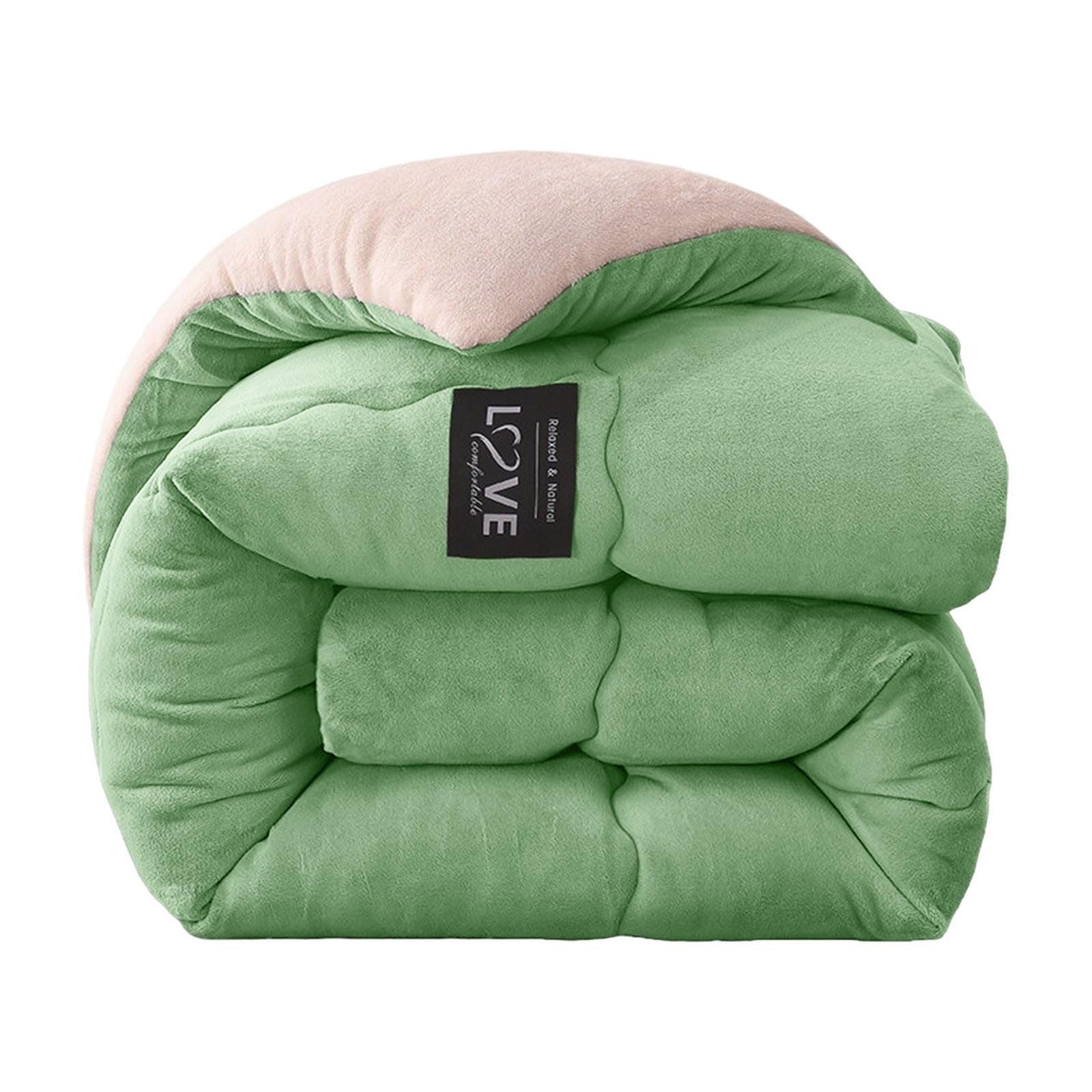 Thickened Super Soft Winter Quilt - Breathable Warm Bed Comforter - Double Winter Quilt - Fluffy Plush Double Sided Velvet Blanket Quilt for Cold Weather(Green,180x220CM(4KG))