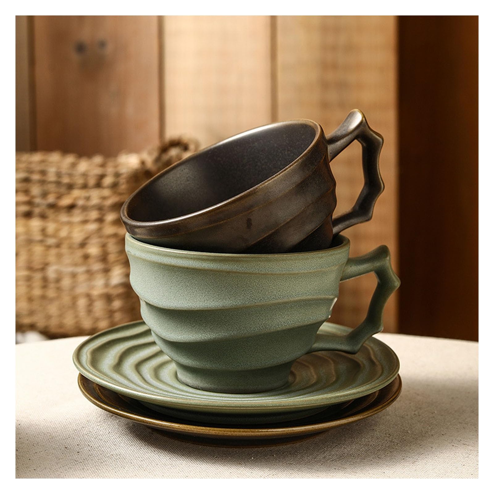 Ceramiczny zestaw filiżanek do kawy, kreatywny kubek 300 ml z talerzem, idealny do popołudniowej herbaty, śniadania i codziennego użytku, idealny do domu i biura