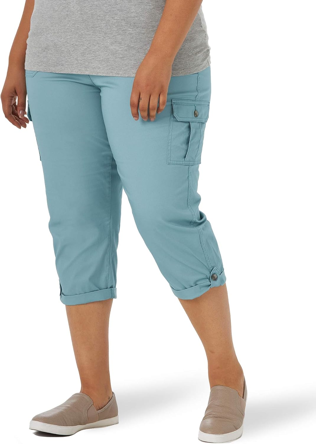 Lee Women's Flex-to-go Mid Rise Cargo Capri Pant