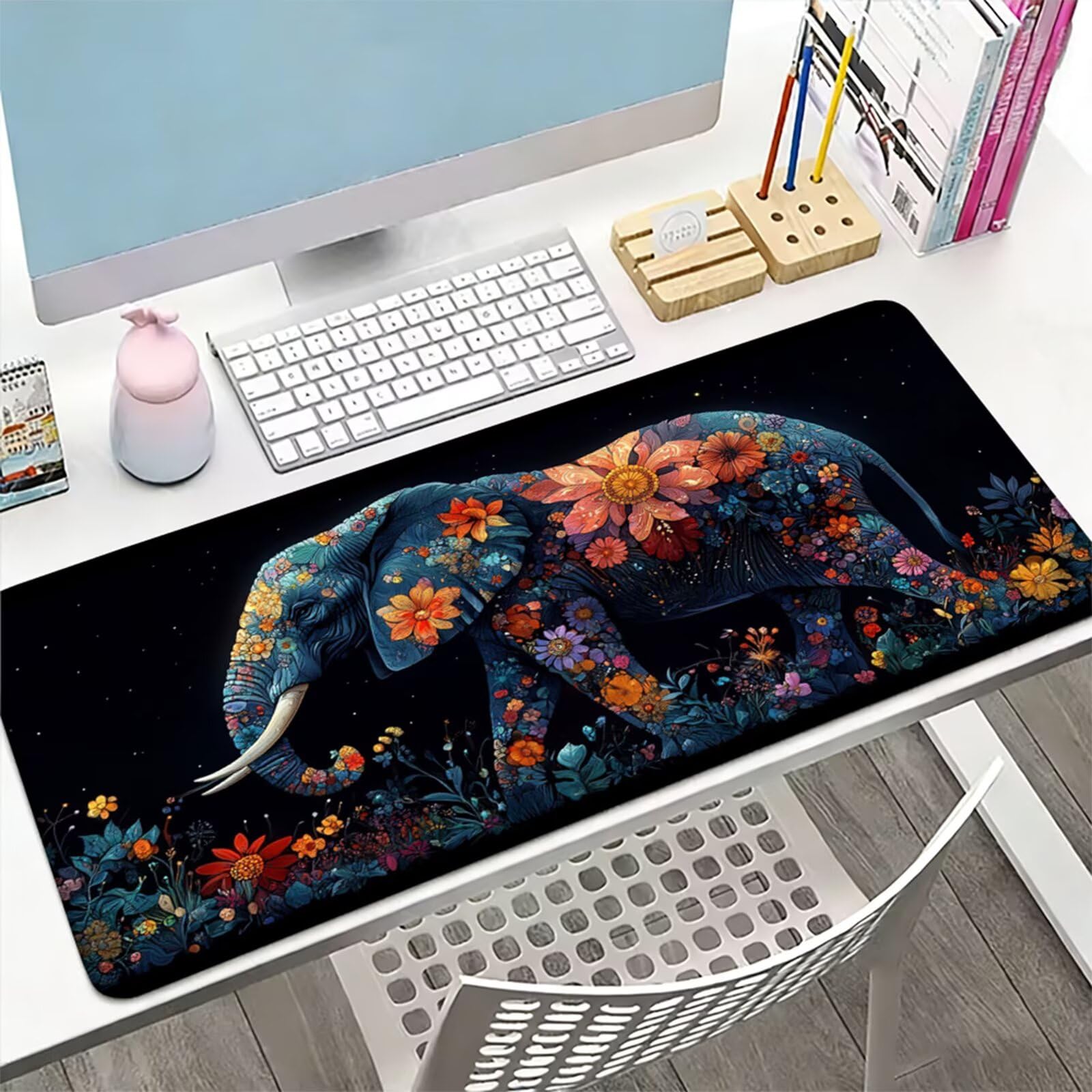 Podkładka pod mysz XXL 1400 x 600 x 3 MM, duża czarna podkładka pod mysz z wodoodporną i gumową antypoślizgową podkładką słoń pod ręką zszyte krawędzie, poprawia precyzję i szybkość dla gracza W-768