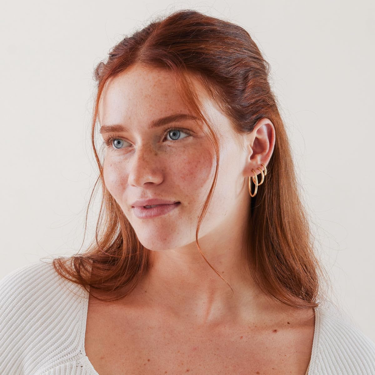 Made By Mary Maude Hoop Earrings – 14K Gold Filled | Lightweight Minimalist Hoop Jewelry | Everyday Elegant Earrings Women | Handmade Classic Design | Layering Stacking Jewelry