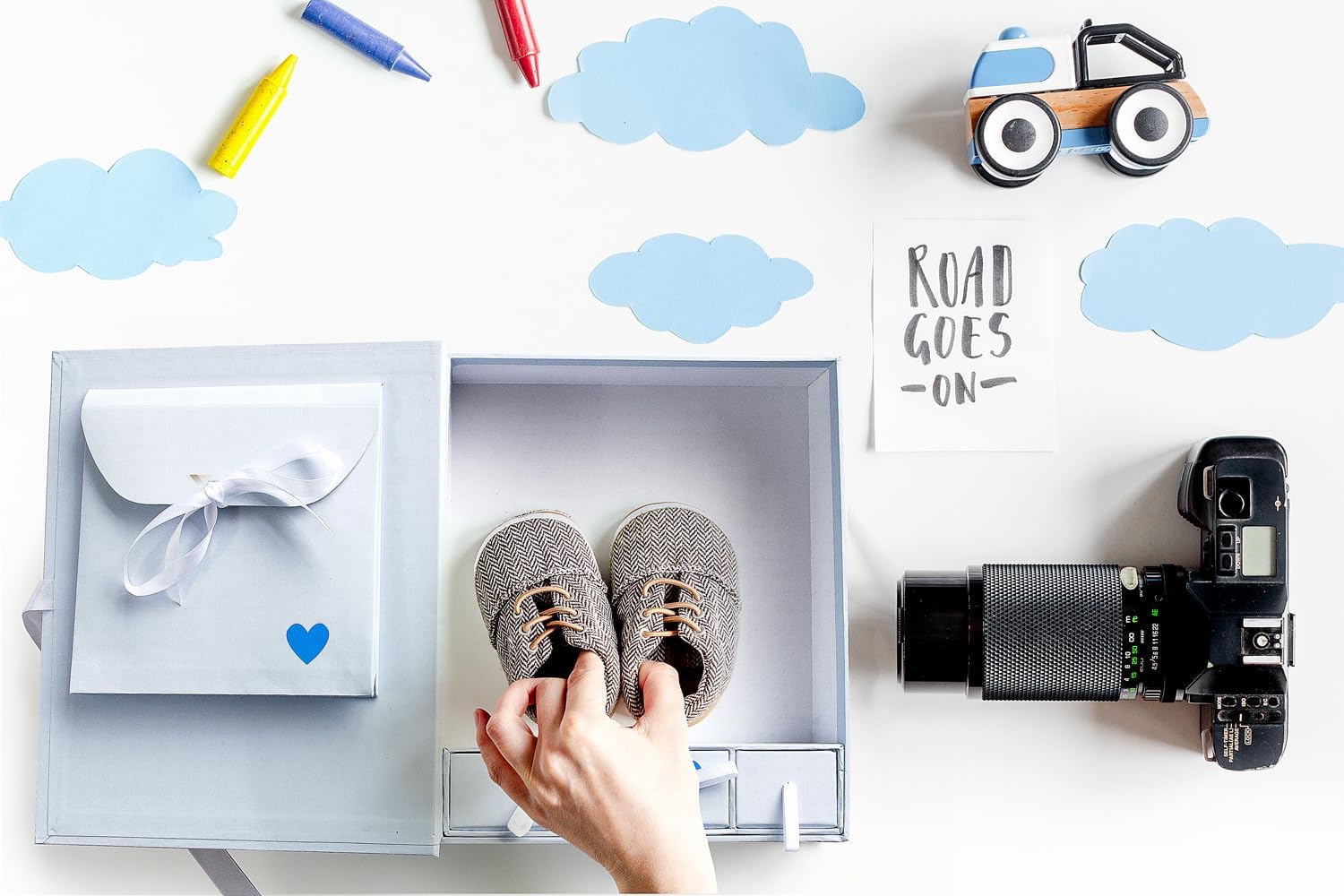 Walther Design Storage Boxes Pink 32 x 32 cm with Embossing Baby Animal FB-148-R