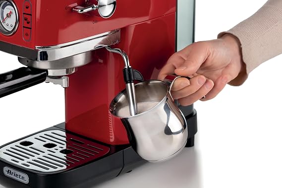 Ariete Moderna Espresso Slim Coffee Machine Red 1381/13 - Metal Espresso Coffee Machine, Compatible with Ground Coffee and ESE Pod Coffee, 1300 Watt, 1.1 Liter Water Tank, Maxi Cappuccino Device