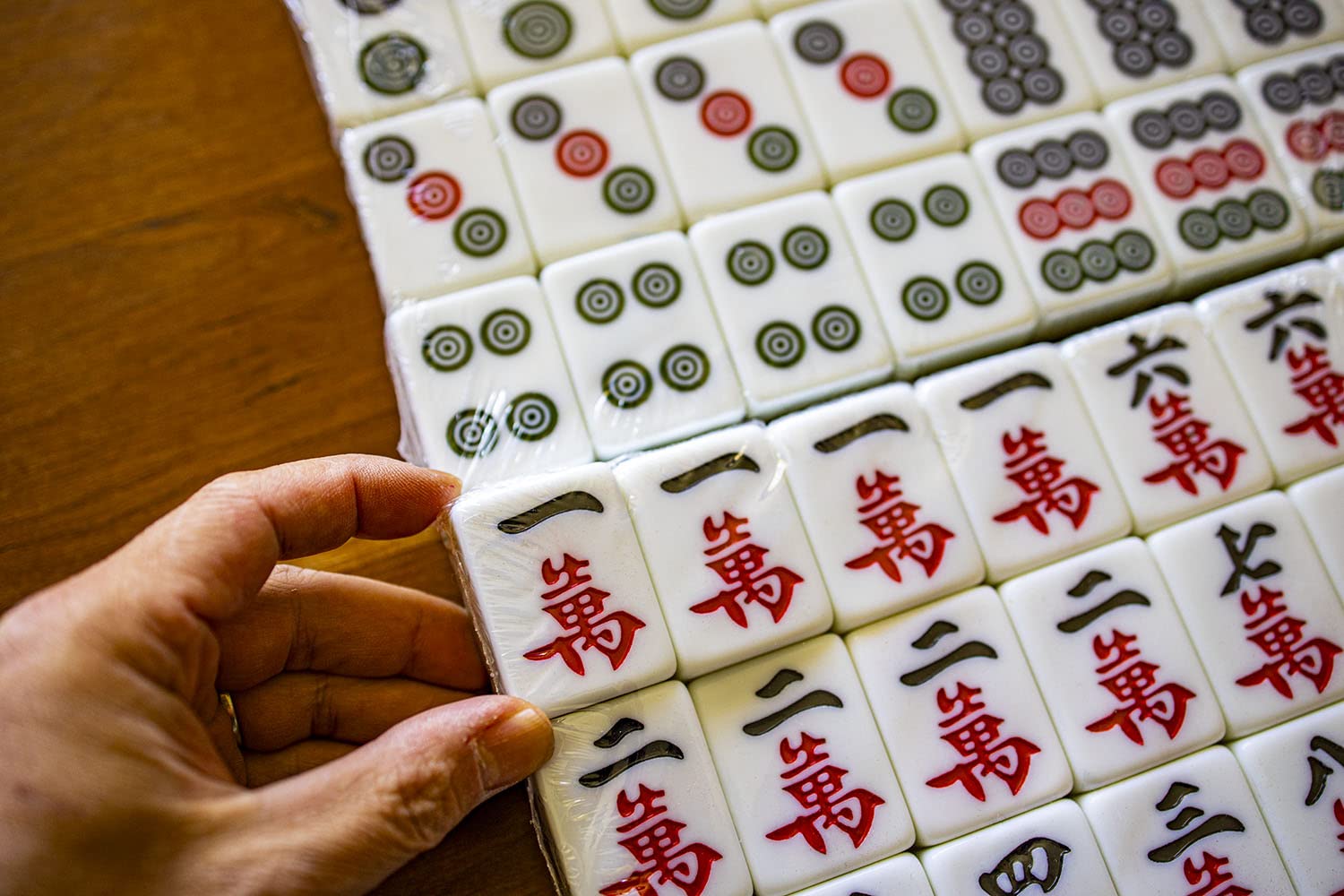 Jeu De Mahjong Professionnel En Acrylique - 144 Tuiles XXXL 40mm - Version Chinoise (avec Fleurs/saisons) - Boîte En Tissu Incluse - Poids ~5.2kg